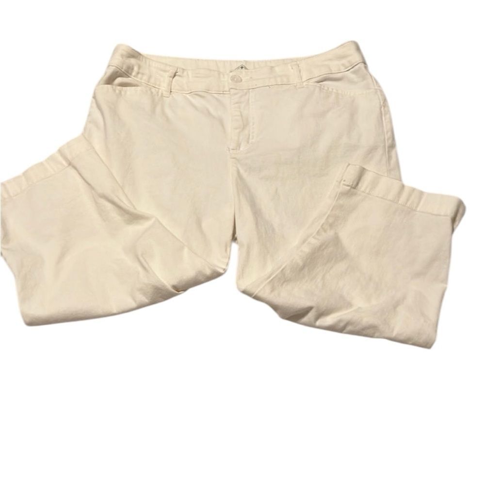 St John’s Bay size 14 white crop jeans with front and back pockets GUC